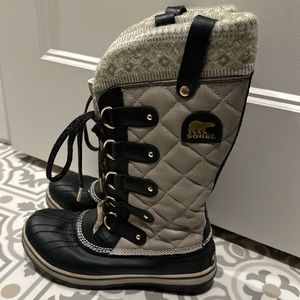 Sorel Women’s Boots size 8